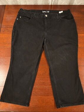 Lee Black Capri Jeans Regular Fit Mid Rise Size 22W